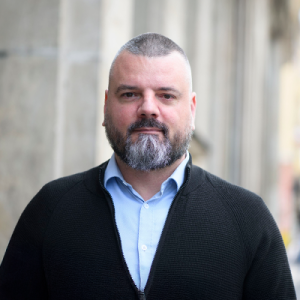 Петър Кирков